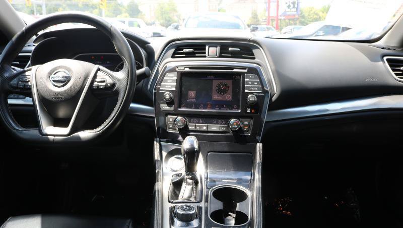 Used 2019 Nissan Maxima 3.5 SV w/ Floor Mat Group FWD image 19