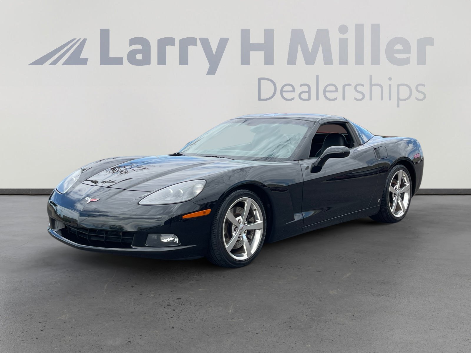 Used 2008 Chevrolet Corvette Coupe w/ Preferred Equipment Group RWD image 1