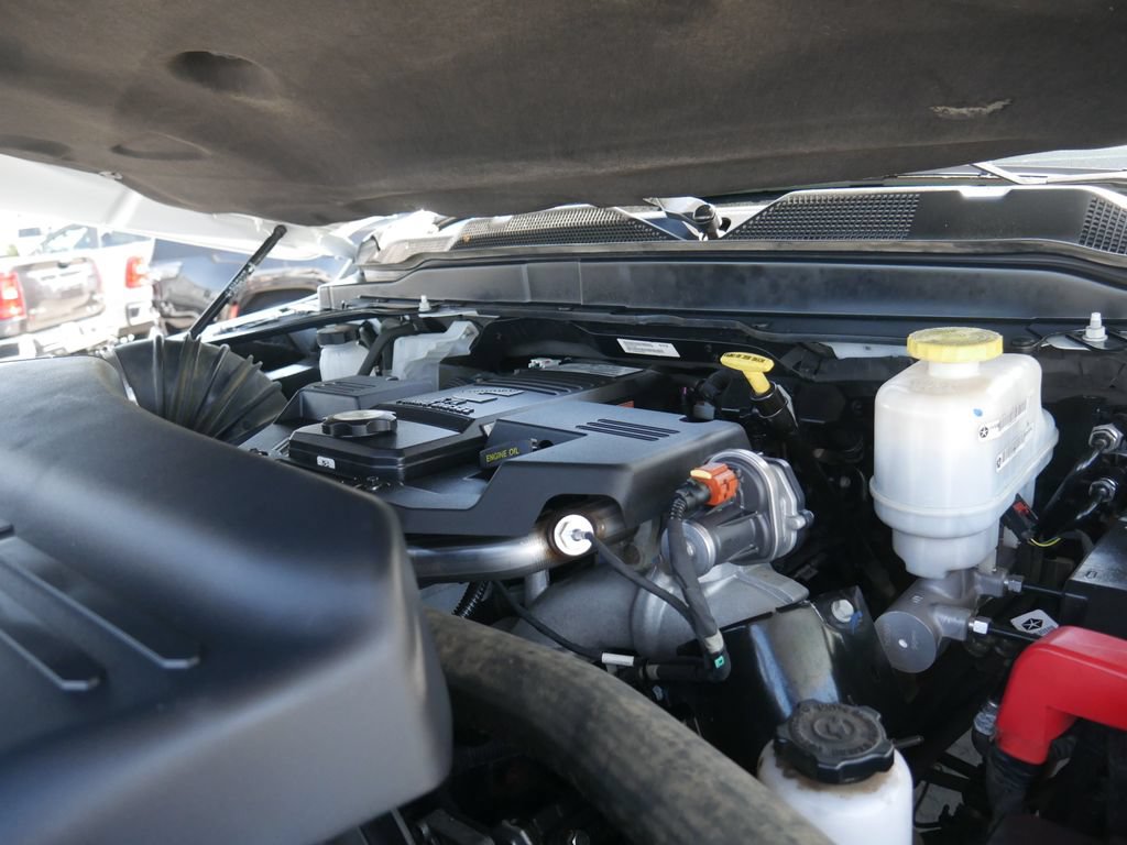 Used 2024 RAM 5500 SLT w/ Quick Order Package 2YG SLT AWD/4WD image 15