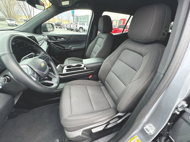 Used 2025 Chevrolet Equinox LT image 19