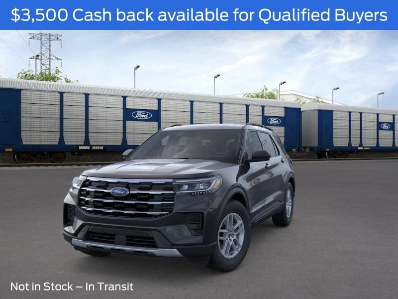 New 2026 Ford Explorer Active AWD/4WD image 2