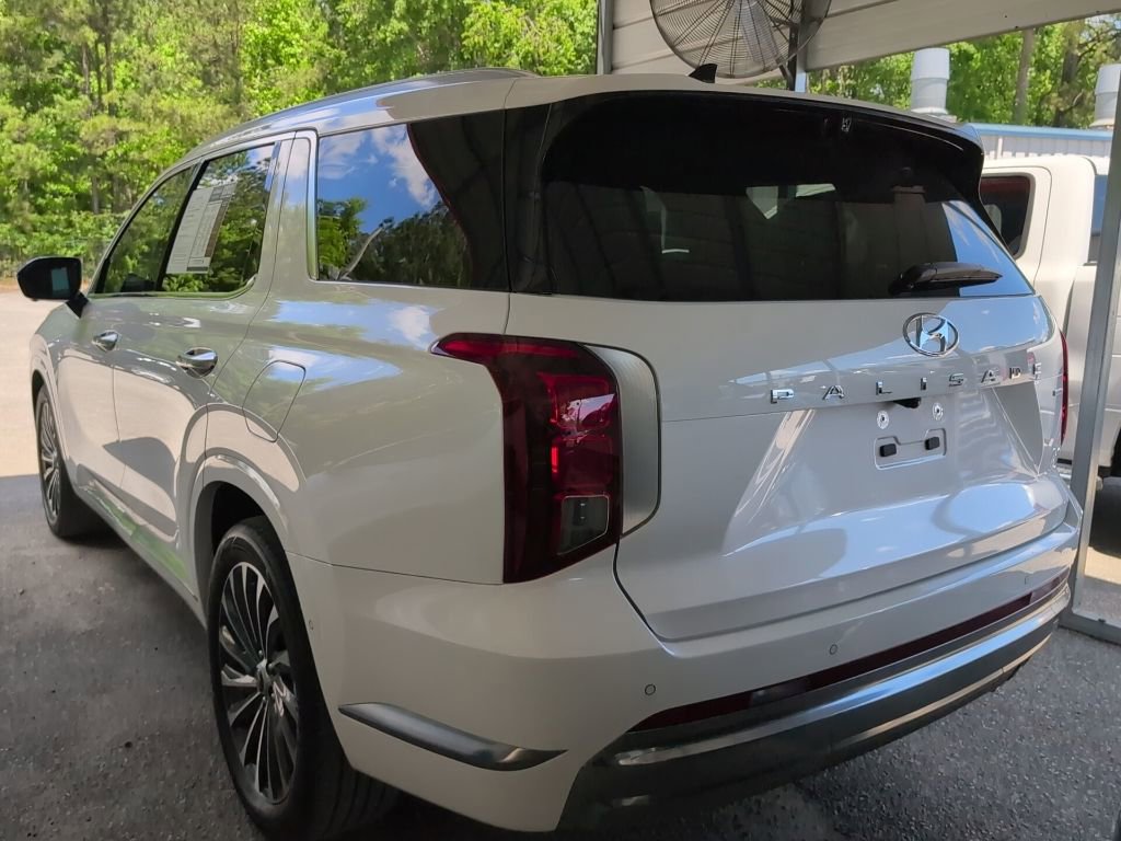 Used 2024 Hyundai Palisade Calligraphy AWD/4WD image 4