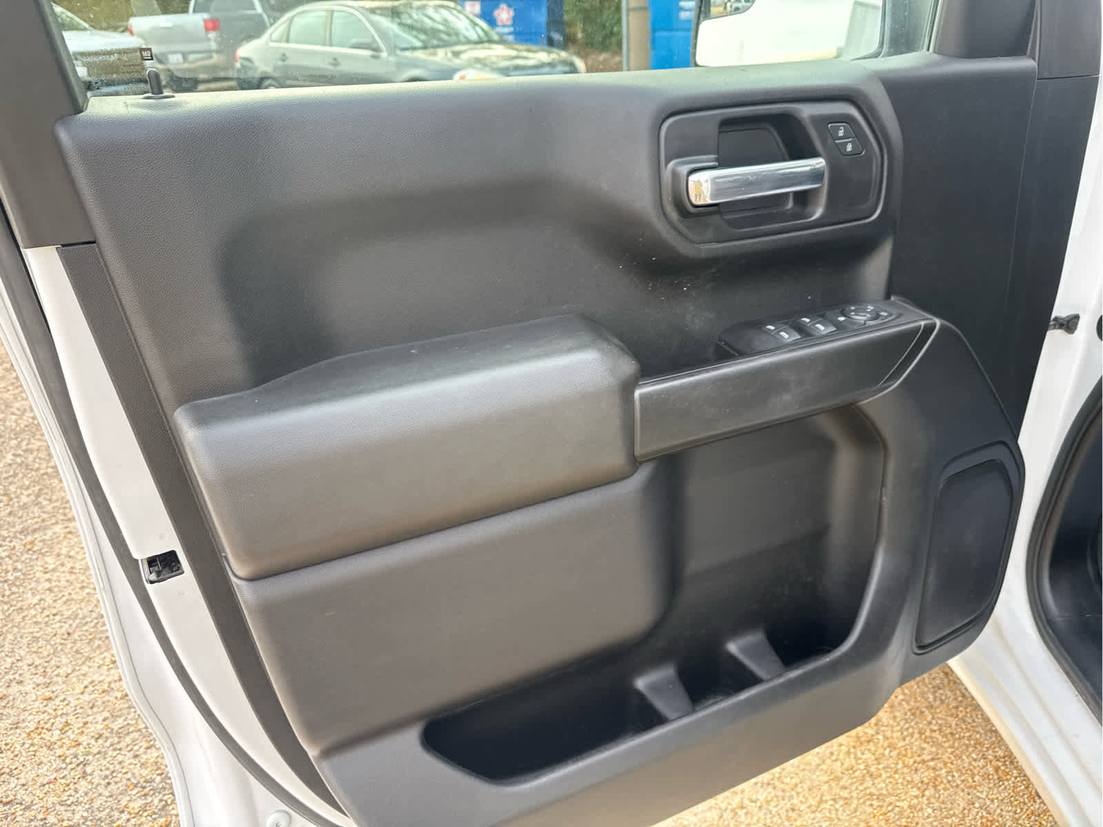 Used 2024 Chevrolet Silverado 1500 Custom image 24