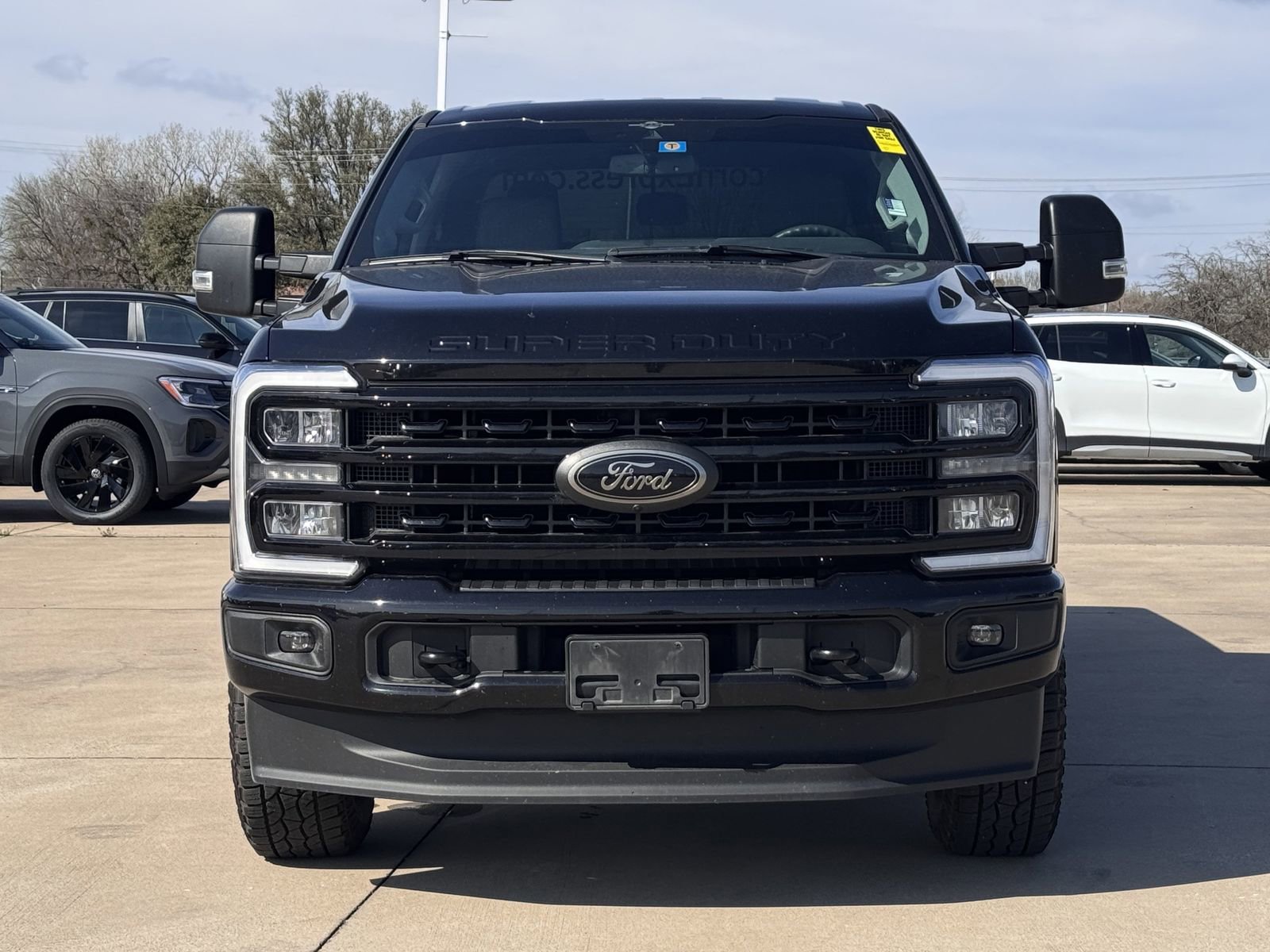 Used 2023 Ford F250 XLT w/ Black Appearance Package image 9