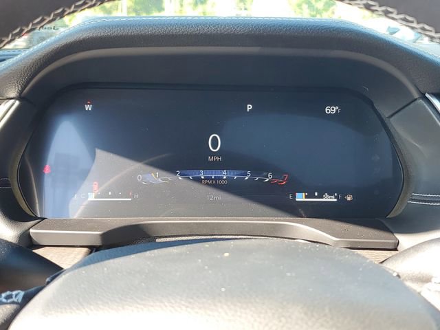 New 2025 Jeep Grand Cherokee Limited w/ Black Appearance Package image 9