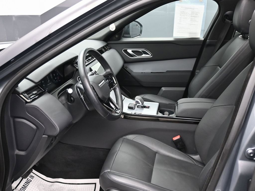 Used 2025 Land Rover Range Rover Velar S image 16