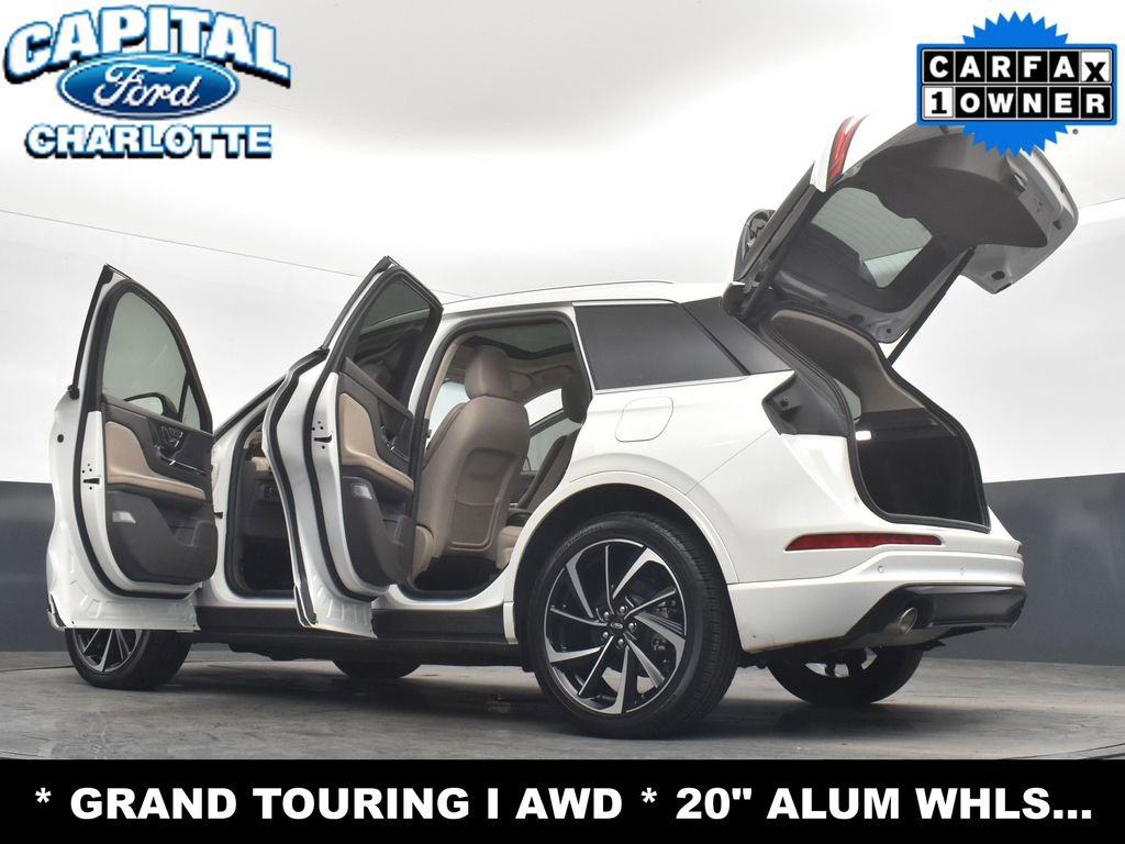 Used 2024 Lincoln Corsair Grand Touring w/ Rear Removable Package Tray image 39