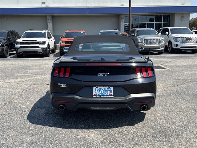 Used 2024 Ford Mustang GT Premium image 8