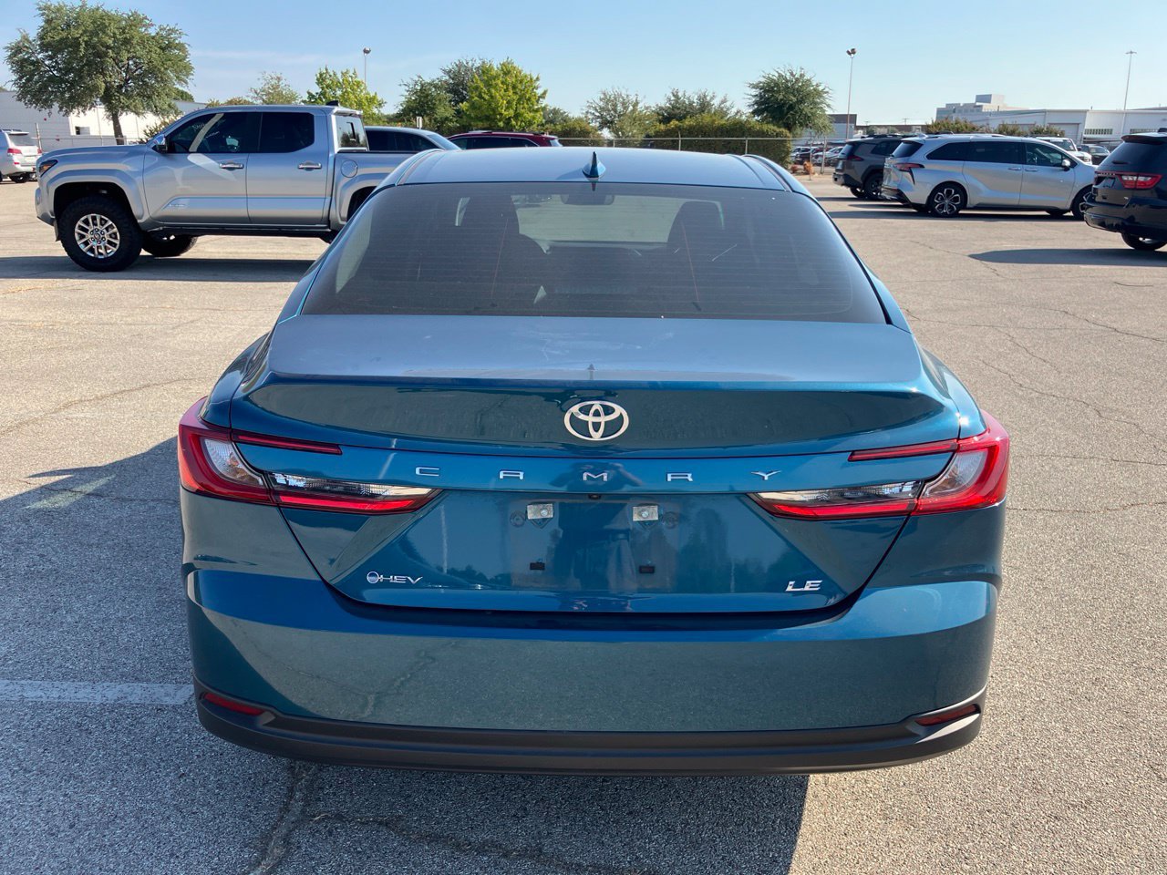 Used 2025 Toyota Camry LE w/ Convenience Package FWD image 6