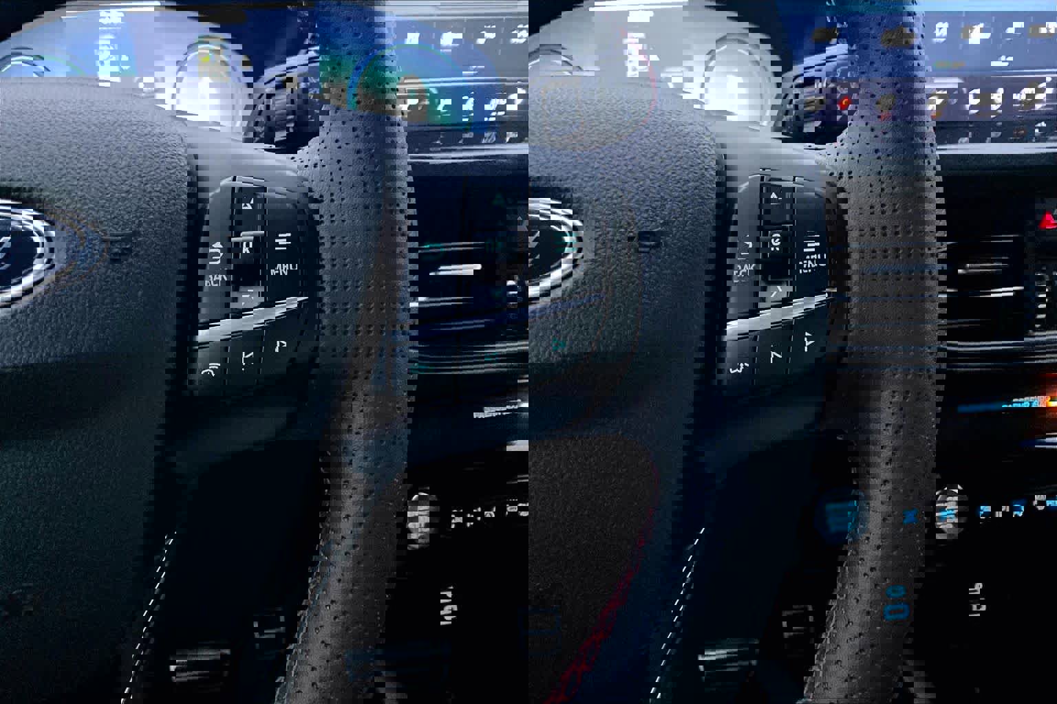 Used 2023 Ford Escape ST-Line Elite image 24