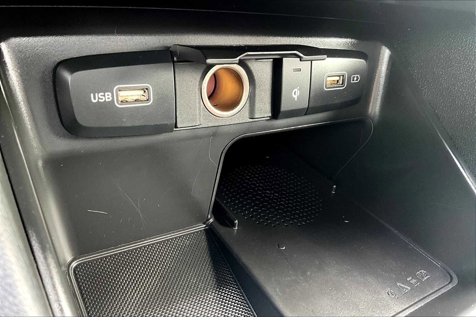 Used 2024 Hyundai Santa Cruz SEL w/ Activity Package image 33