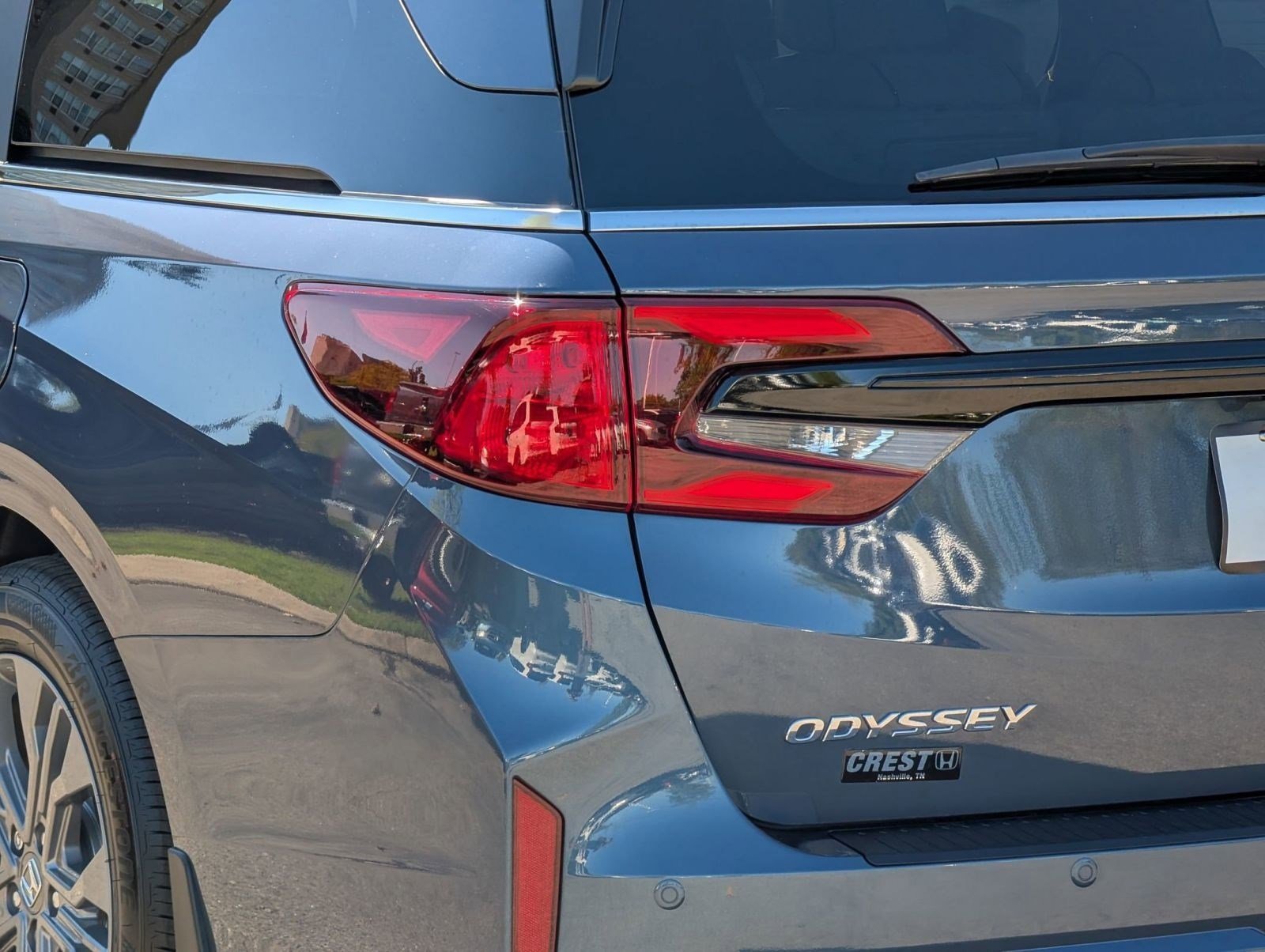 New 2026 Honda Odyssey Touring image 13