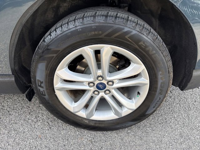 Used 2019 Ford Edge SEL w/ Equipment Group 201A image 10