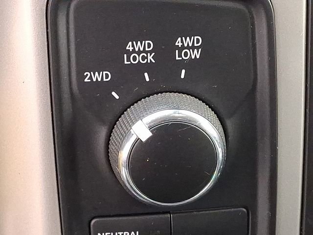 Used 2018 RAM 2500 SLT w/ Snow Chief Group image 17