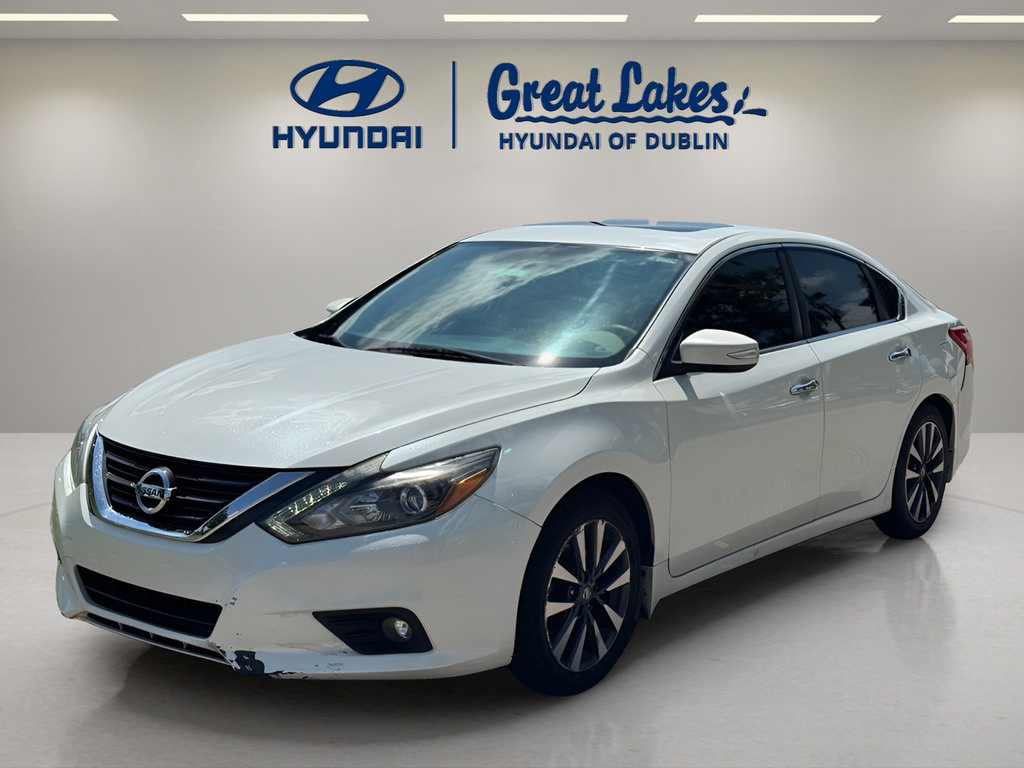 Used 2016 Nissan Altima 2.5 SL w/ 2.5 Technology w/LED Package