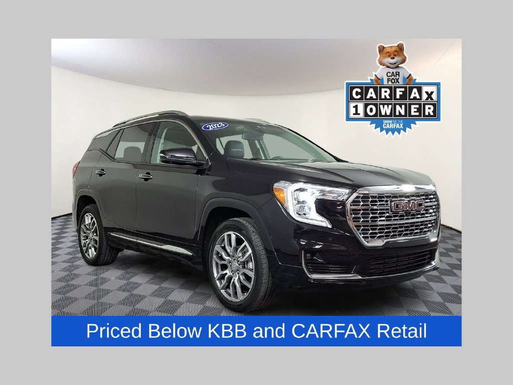 Used 2023 GMC Terrain Denali w/ Denali Premium Package