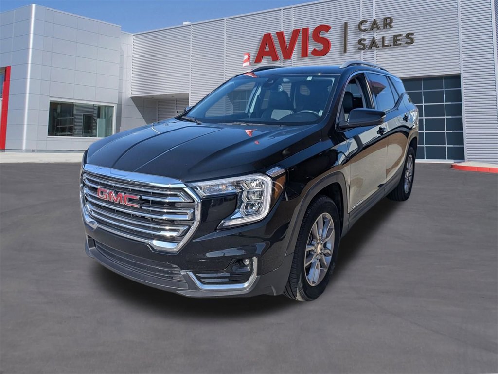 Used 2024 GMC Terrain SLT image 1