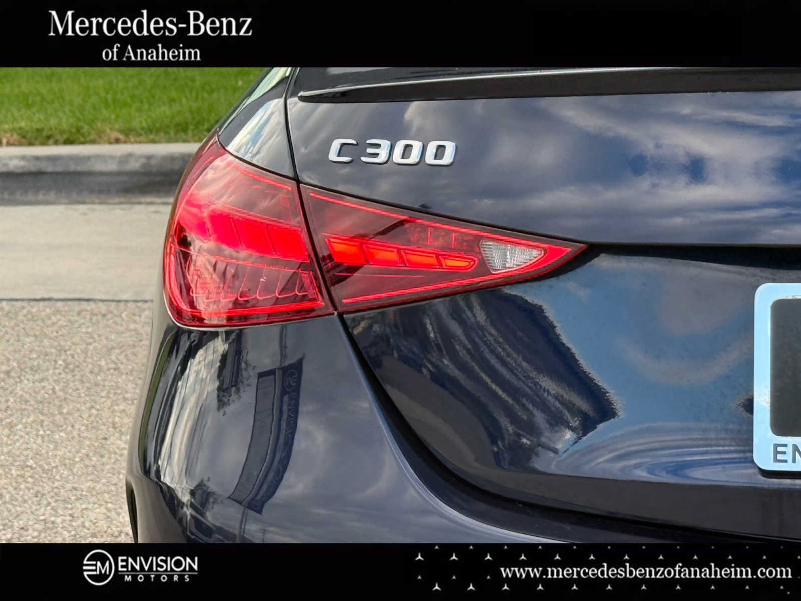 Used 2023 Mercedes-Benz C 300 Sedan image 10