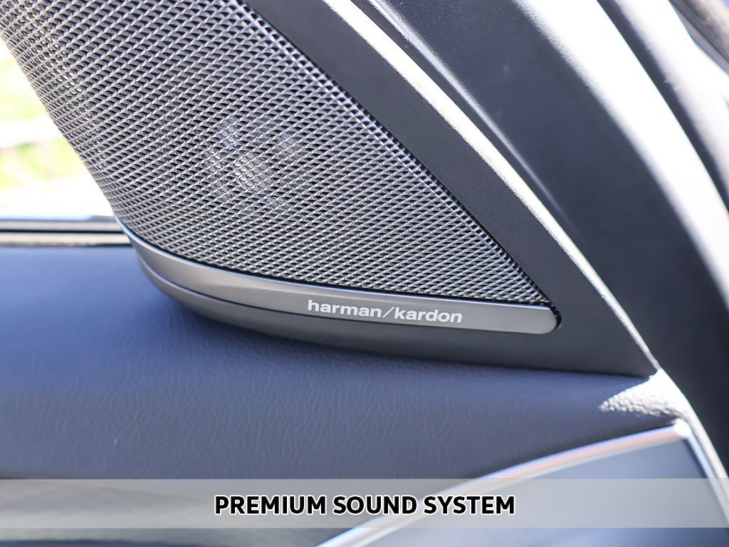 Used 2023 BMW 540i w/ M Sport Package image 5