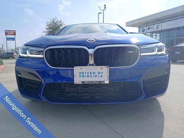 Used 2023 BMW M5 w/ Executive Package image 2
