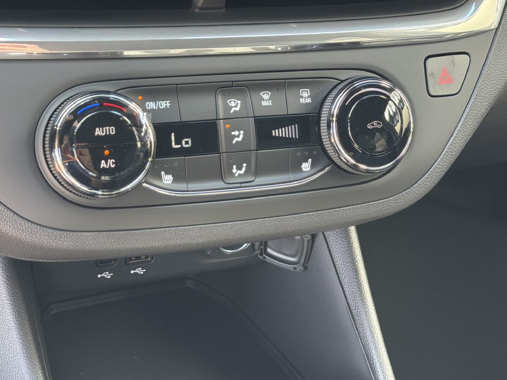 New 2026 Buick Envista Sport Touring w/ Convenience I Package FWD image 25