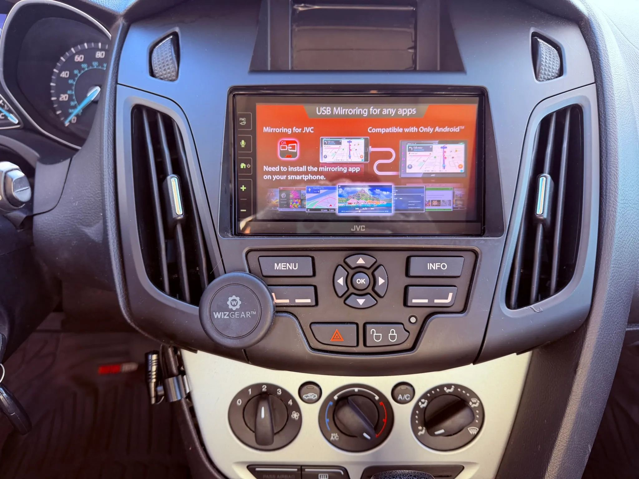 Used 2014 Ford Focus SE image 14