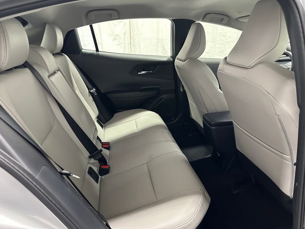 Used 2025 Toyota Prius XLE image 54