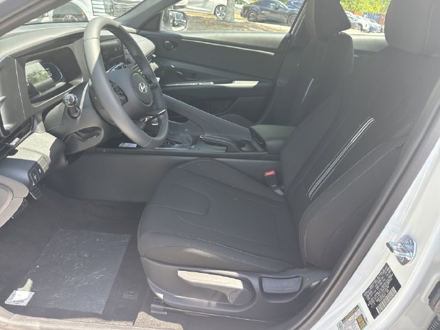 New 2026 Hyundai Elantra Sport FWD image 11
