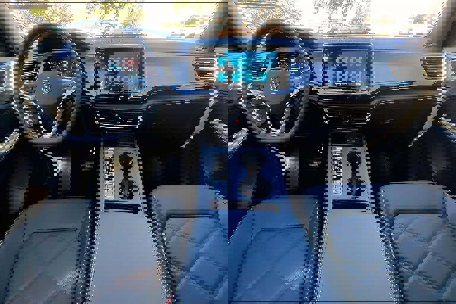 New 2026 Volkswagen Atlas Cross Sport SE image 5