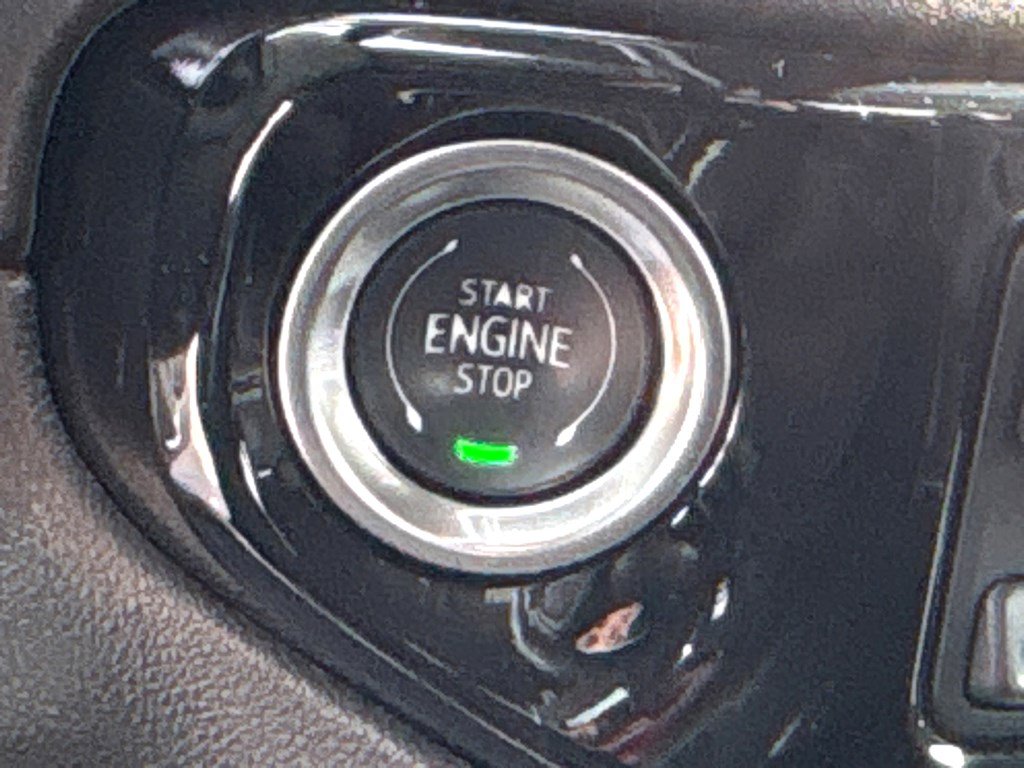 Used 2025 Chevrolet Silverado 1500 LT image 6