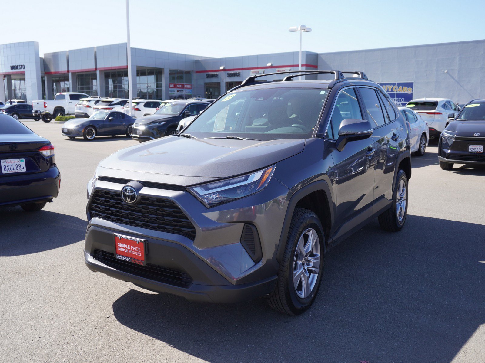 Used 2025 Toyota RAV4 XLE w/ Convenience Package AWD/4WD image 7