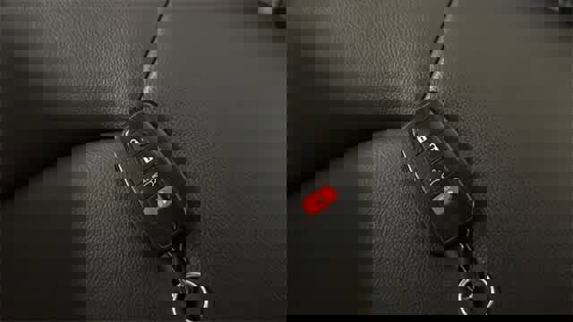 Used 2022 Toyota Highlander XLE image 35