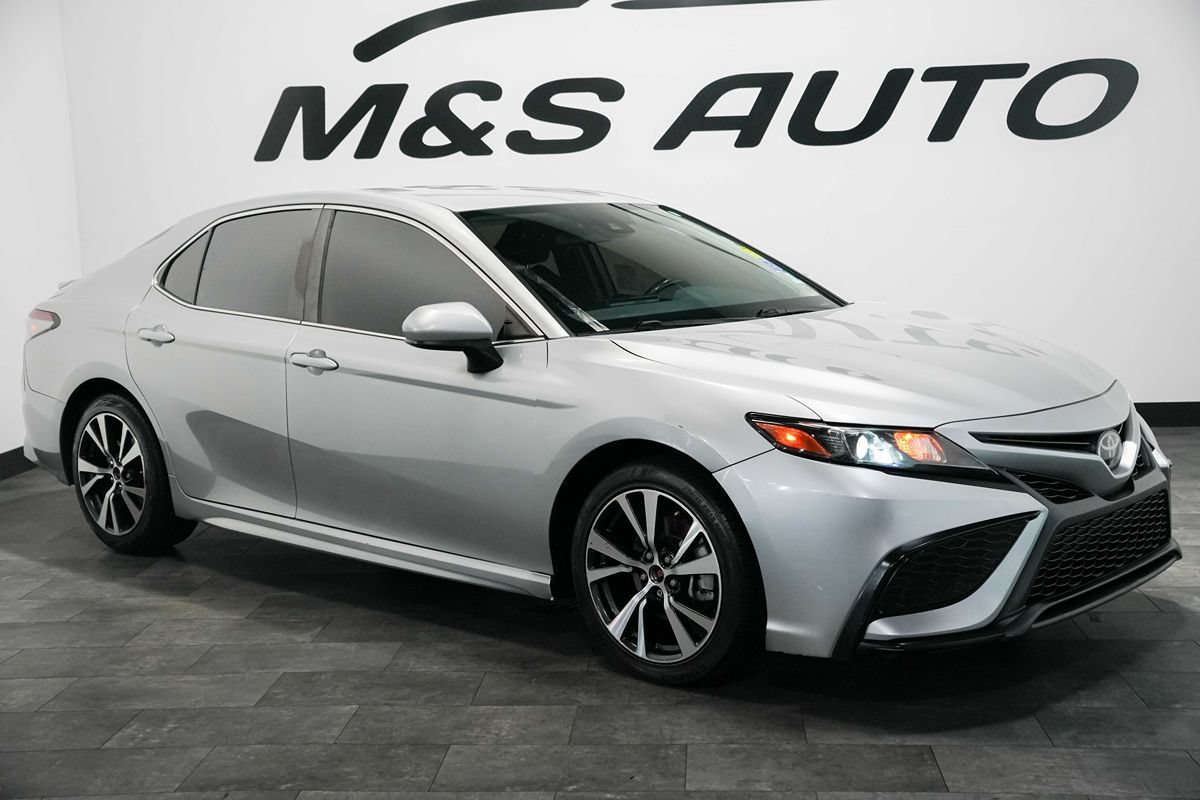 Used 2021 Toyota Camry SE FWD image 7