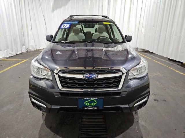 Used 2017 Subaru Forester 2.5i Premium image 7