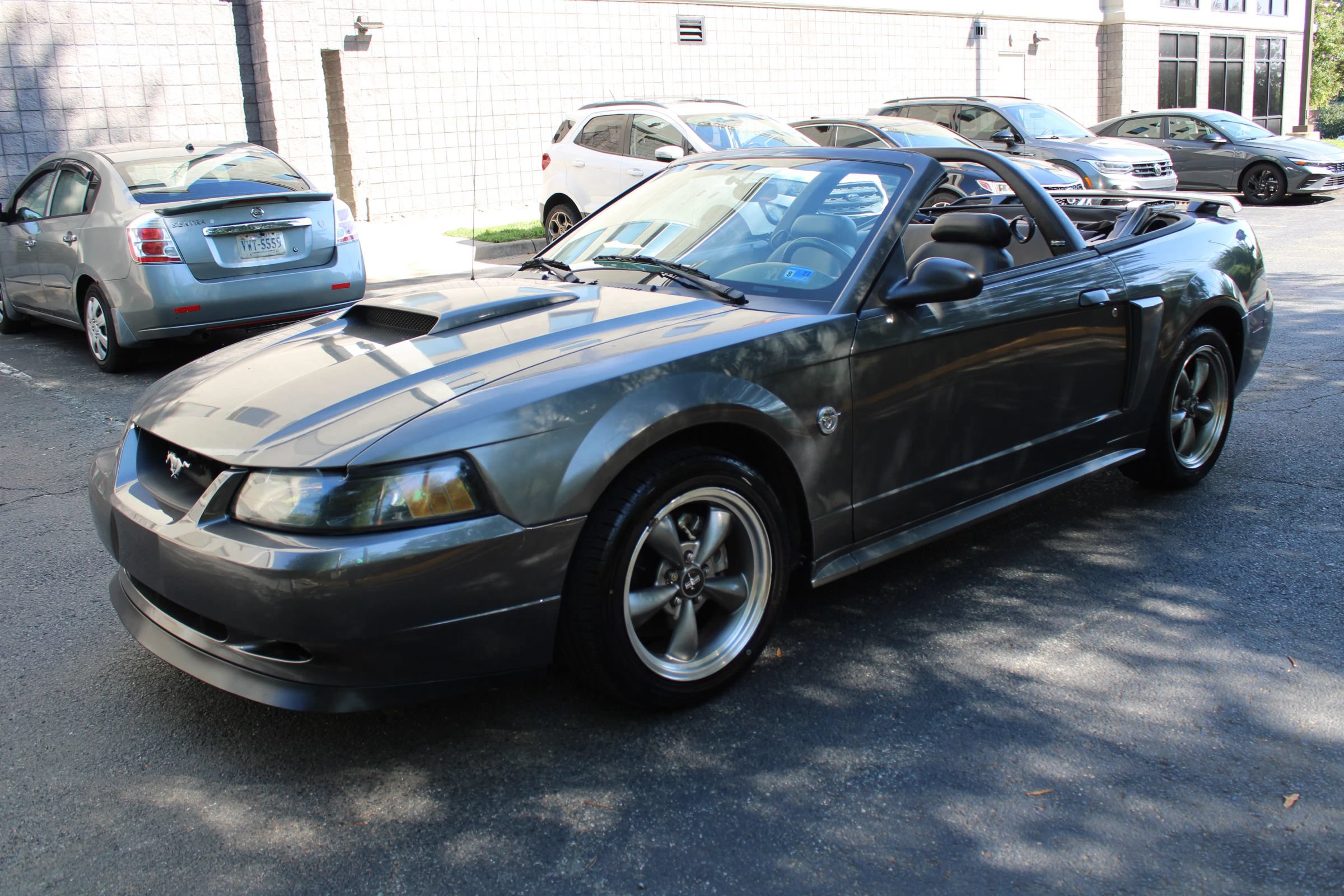 Used 2004 Ford Mustang GT RWD image 23