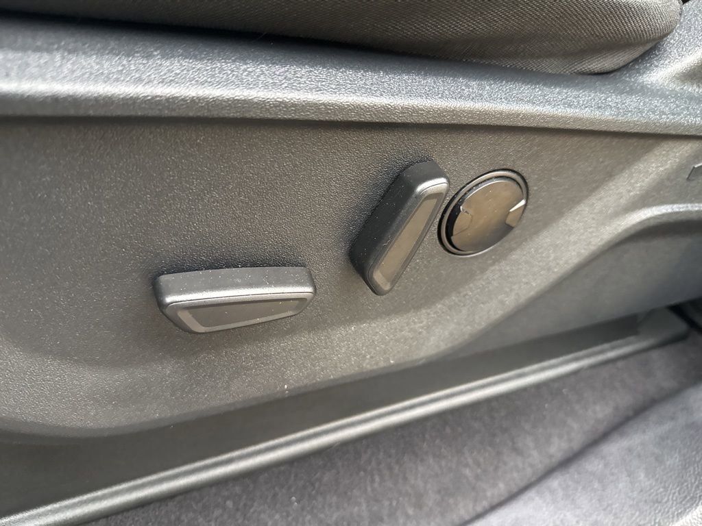 Used 2023 Ford F150 XLT w/ Equipment Group 302A High image 27