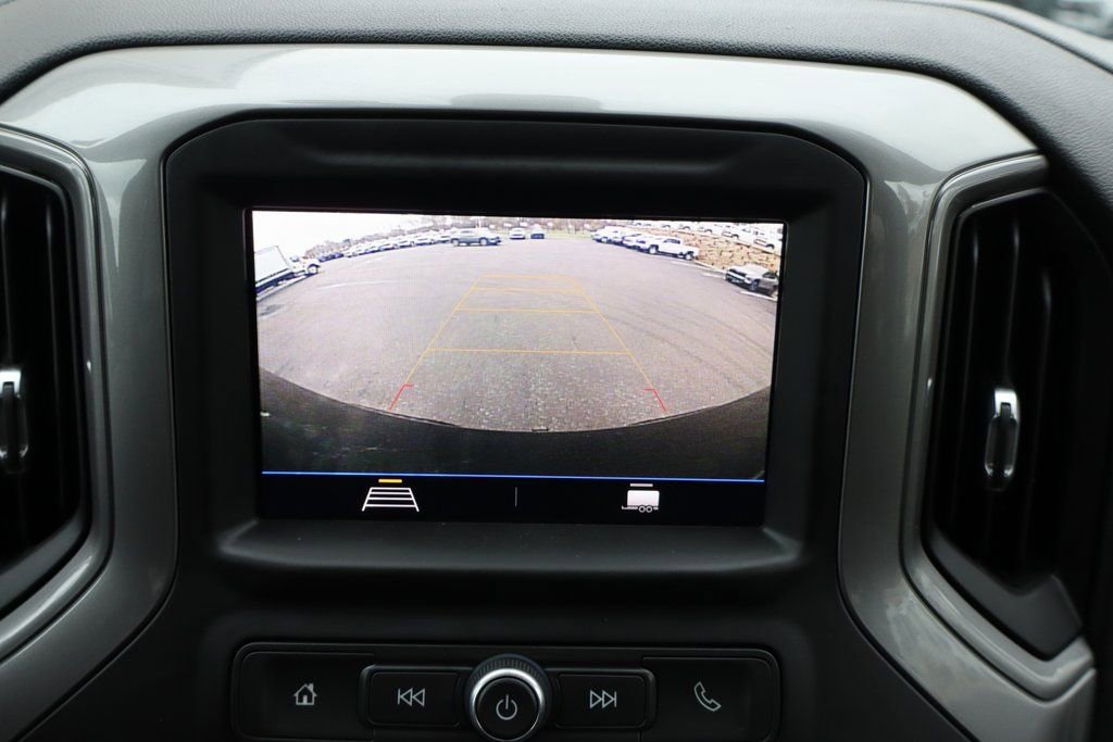 Used 2021 Chevrolet Silverado 1500 Custom image 10