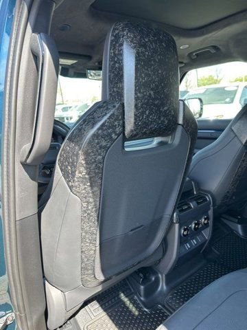 Used 2026 Land Rover Defender 110 image 17