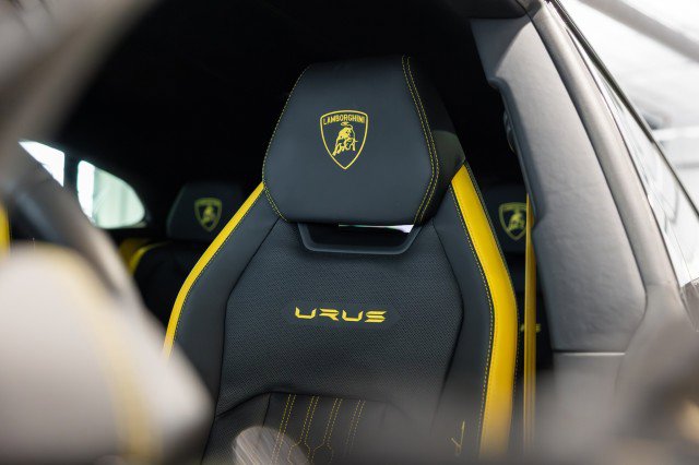 Used 2023 Lamborghini Urus Performante image 41