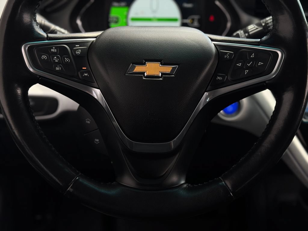 Used 2018 Chevrolet Bolt Premier w/ Driver Confidence II Package FWD image 14