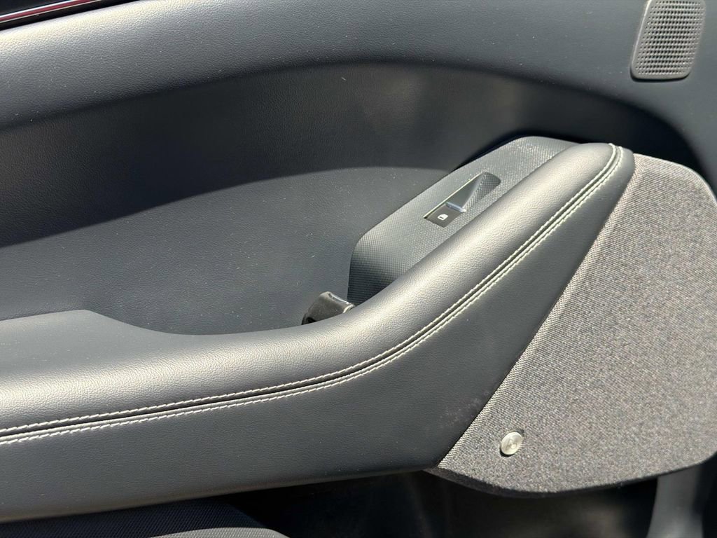 Certified 2021 Ford Mustang Mach-E Premium RWD image 18