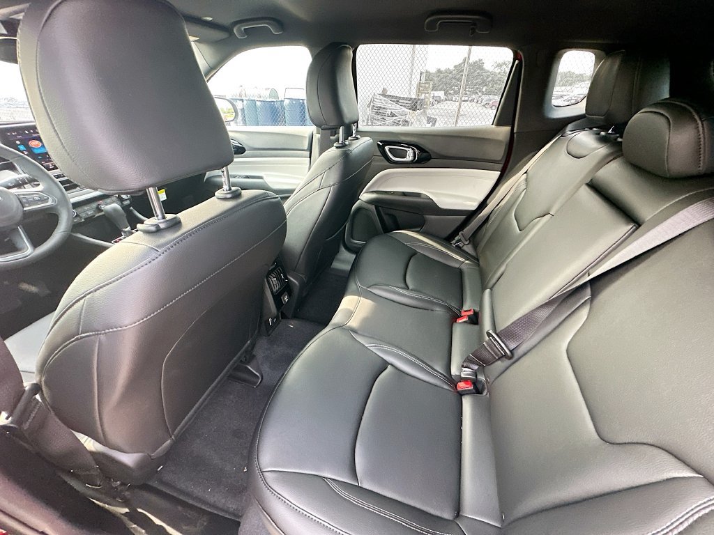 New 2026 Jeep Compass Limited AWD/4WD image 29