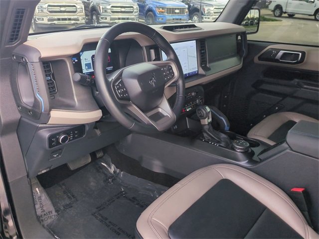 Certified 2024 Ford Bronco Wildtrak image 16