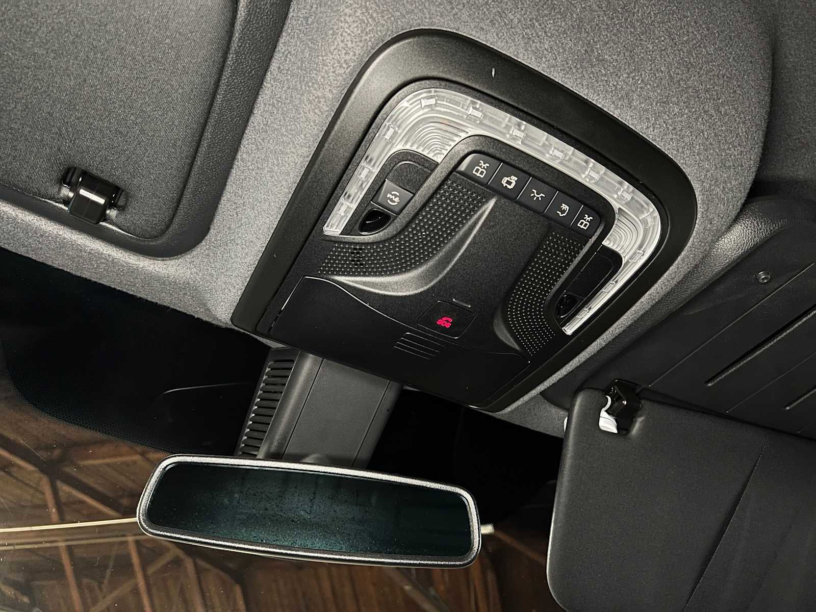 Used 2025 Mercedes-Benz Sprinter 2500 image 28