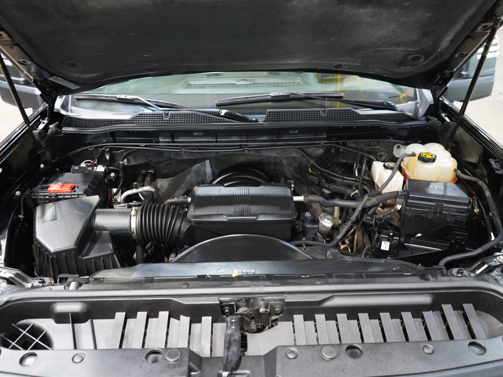 Used 2022 Chevrolet Silverado 2500 High Country w/ Z71 Off-Road Package image 33