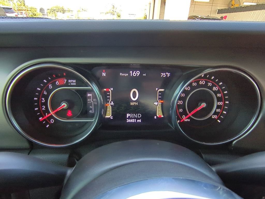 Used 2021 Jeep Wrangler Unlimited Rubicon w/ Dual Top Group image 26