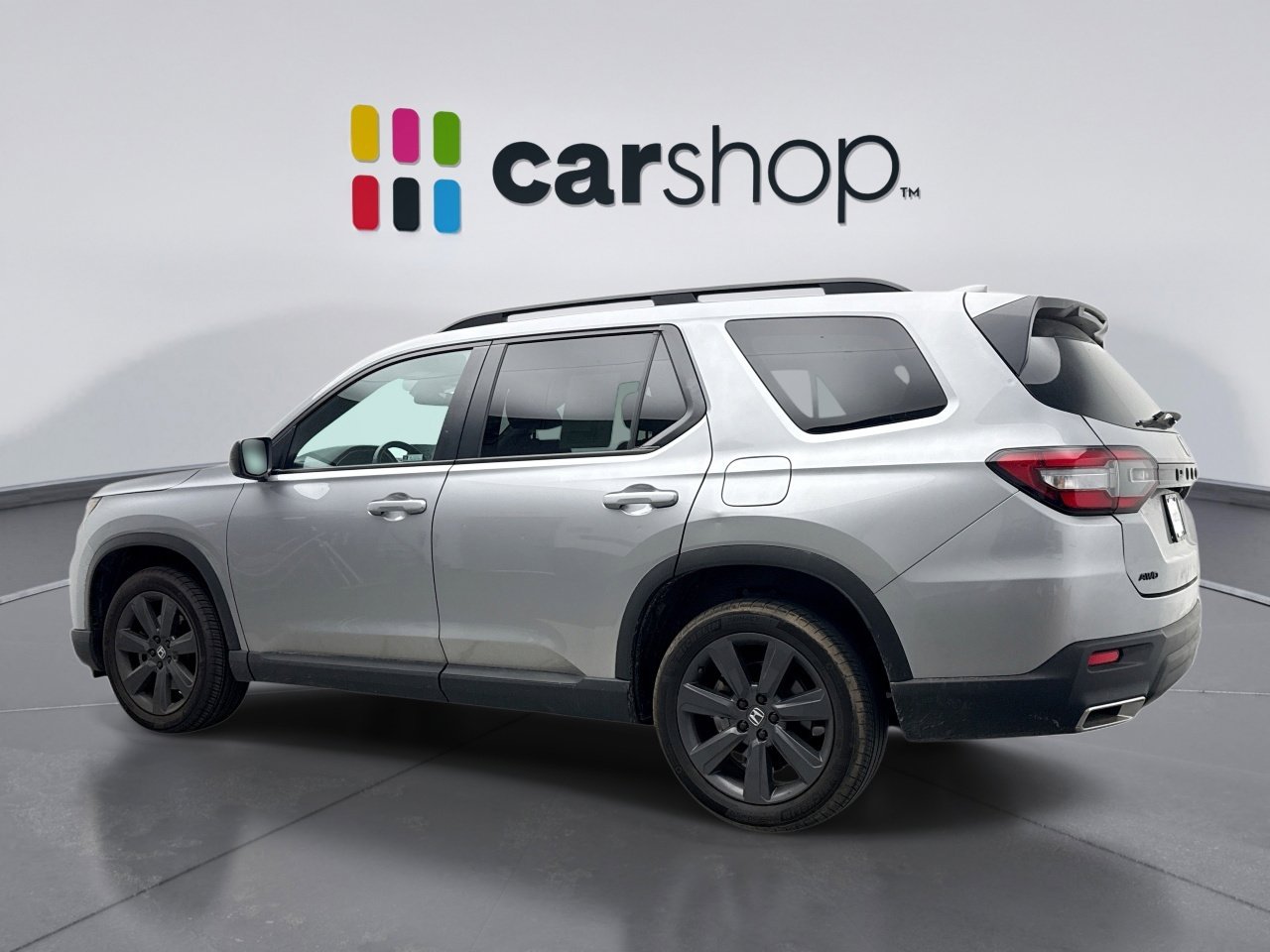 Used 2023 Honda Pilot Sport image 3