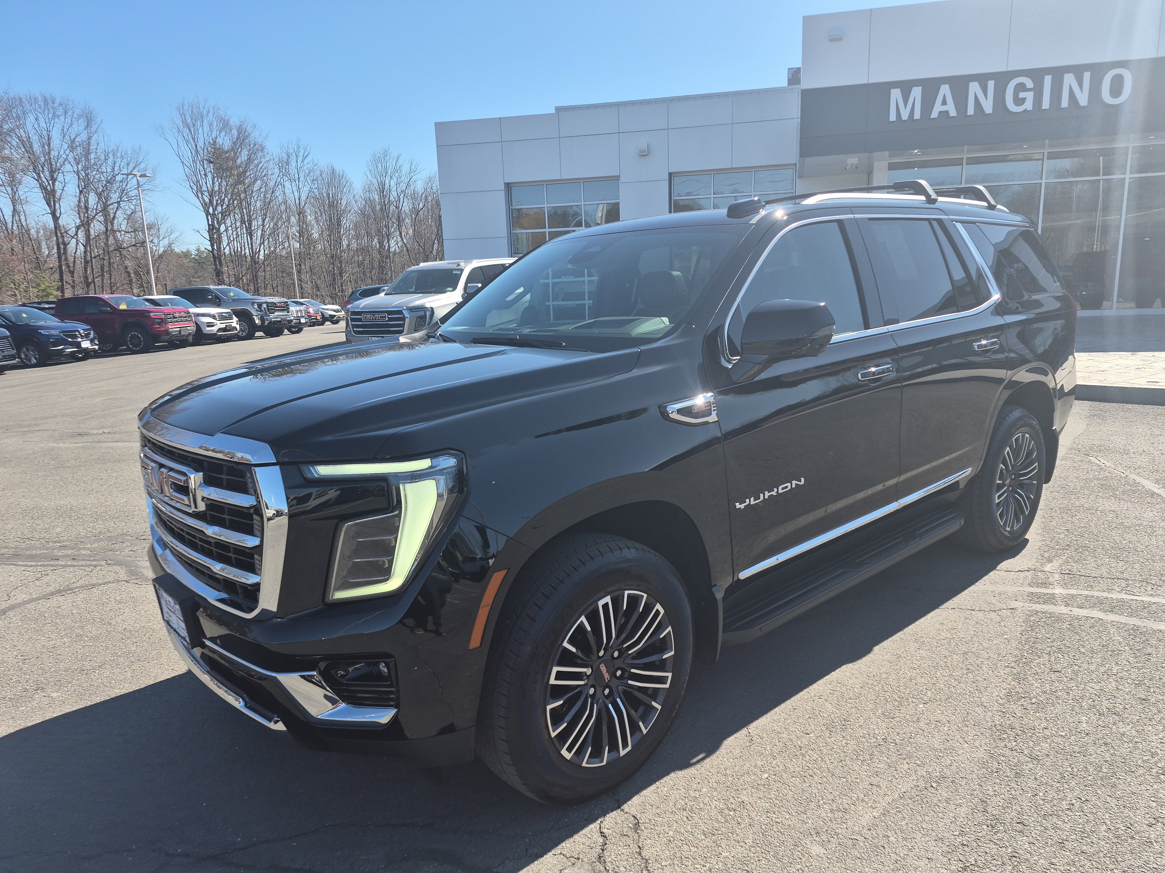 Certified 2025 GMC Yukon Elevation w/ Technology Package image 8