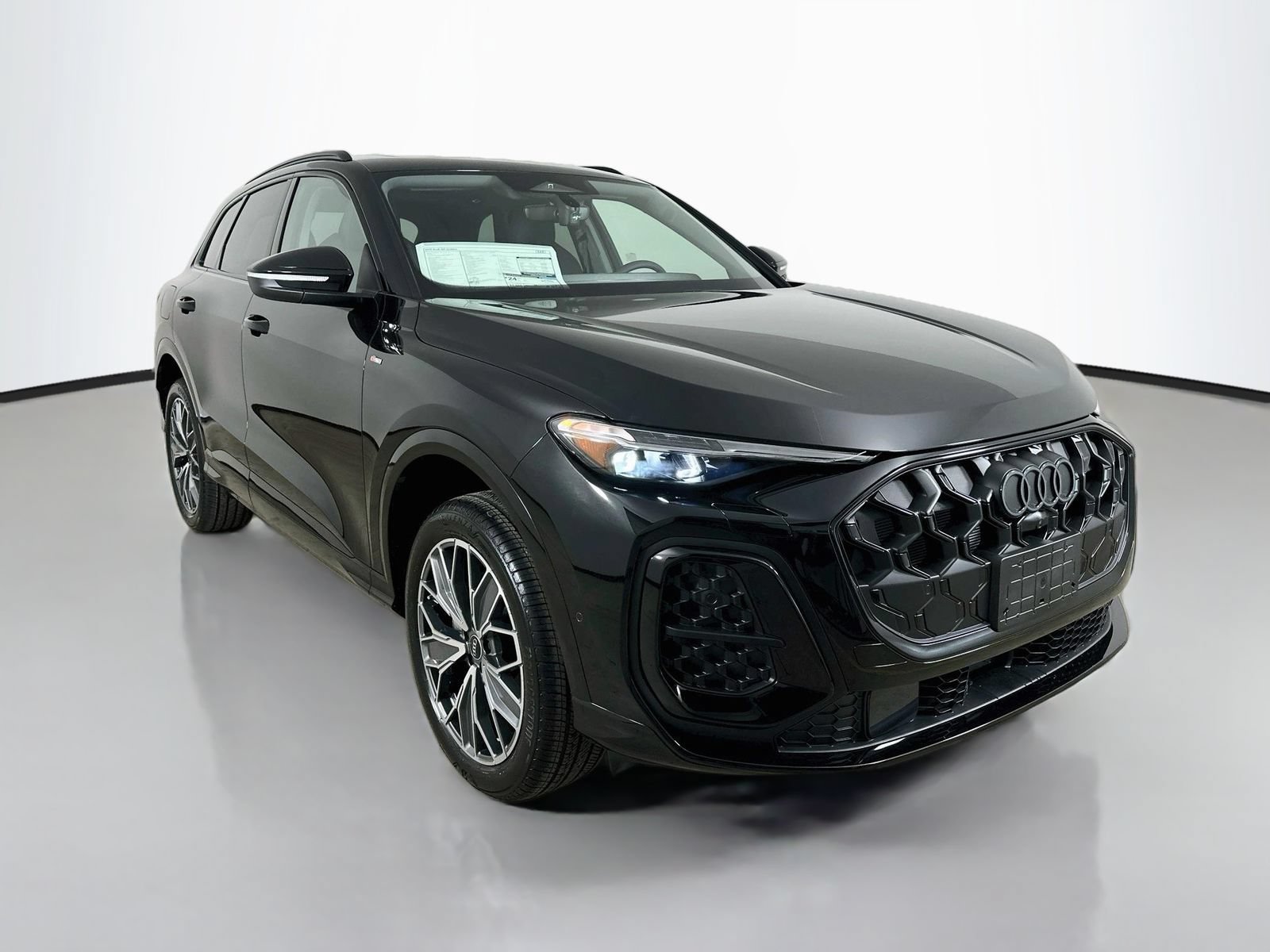 New 2026 Audi Q5 Premium Plus AWD/4WD image 3
