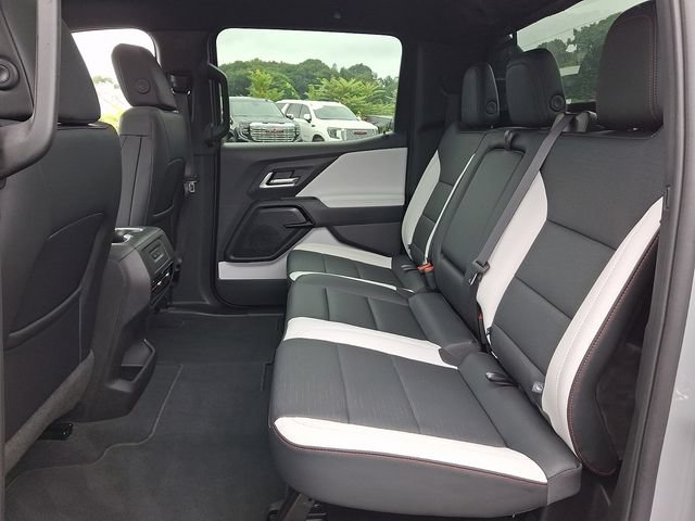 Used 2025 Chevrolet Silverado EV RST AWD/4WD image 20